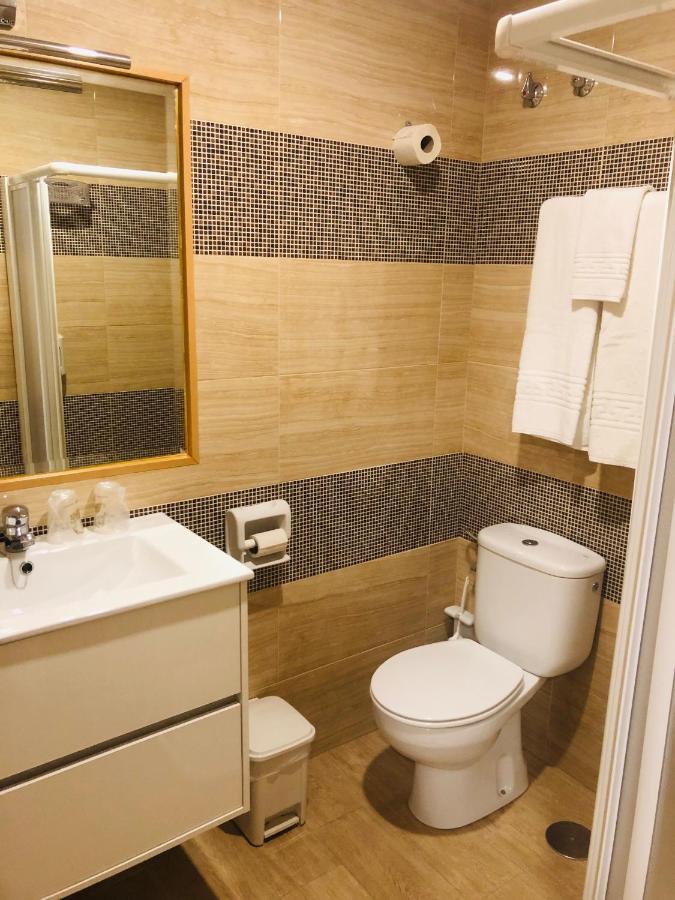 Double or Twin Room,928694944:JPEG